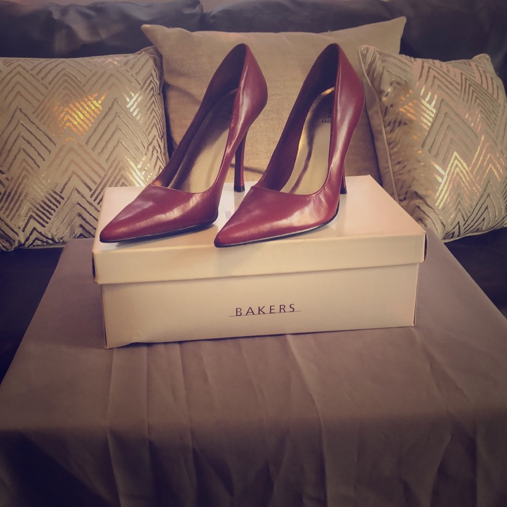 Bakers Leather Pumps